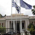 Κυβέρνηση: Συντάξεις και αντίμετρα εκτός προϋπολογισμού, εντός οι εξαγγελίες της ΔΕΘ