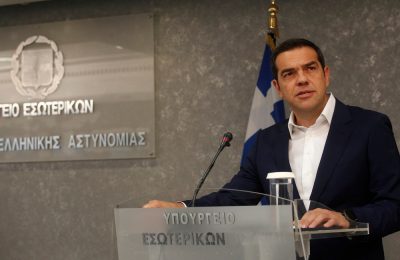 Ο πρωθυπουργός ανακοινώνει την κατάργηση της ΓΓΠΠ