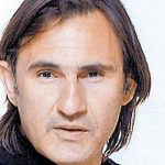Στο νοσοκομείο με τη νόσο των λεγεωνάριων ο Άκης Σακελλαρίου