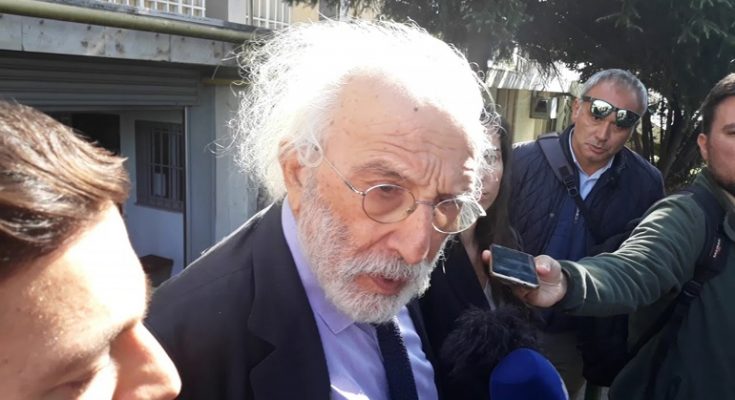 Αλ. Λυκουρέζος