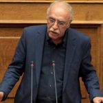 Κόντρα στη Βουλή για το μεταναστευτικό – Ανησυχία Βίτσα για τη Σάμο