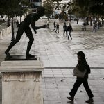 Συρρικνώνεται ο πληθυσμός της Ελλάδας – Μείωση κατά 2,5 εκ. έως το 2050