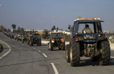 αγρότες τρακτέρ