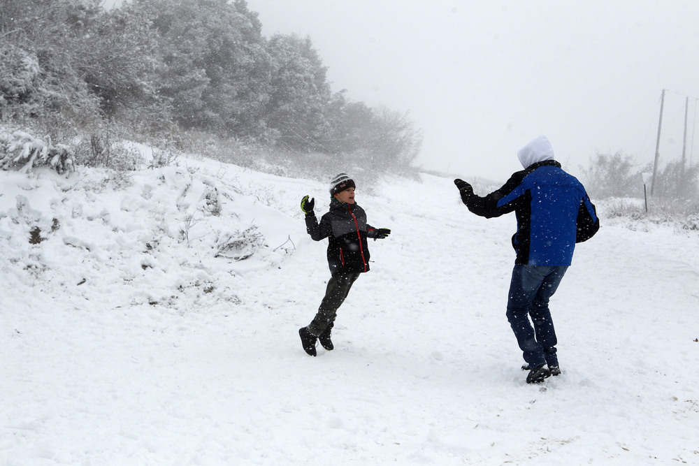 Χιονοπόλεμος στον Χορτιάτη