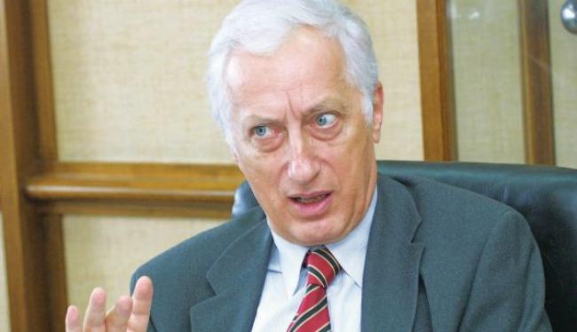 ομότιμος καθηγητής της Νομικής Σχολής Αθηνών και πρώην Υπουργός Δικαιοσύνης, Μιχάλης Σταθόπουλος