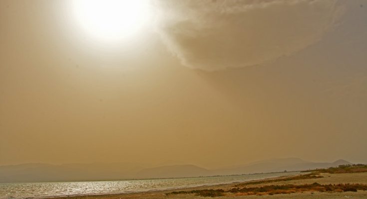 καιρός, σκόνη