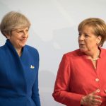 Συνάντηση Μέρκελ-Μέι στο περιθώριο της συνόδου ΕΕ-Αραβικών κρατών στην Αίγυπτο