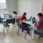 Δήμος Αθηναίων: Δωρεάν μαθήματα πληροφορικής για πρόσφυγες και μετανάστες