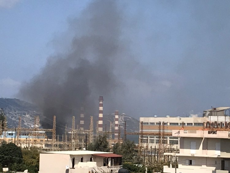 Κρήτη, έκρηξη και φωτιά σε υποσταθμό της ΔΕΗ