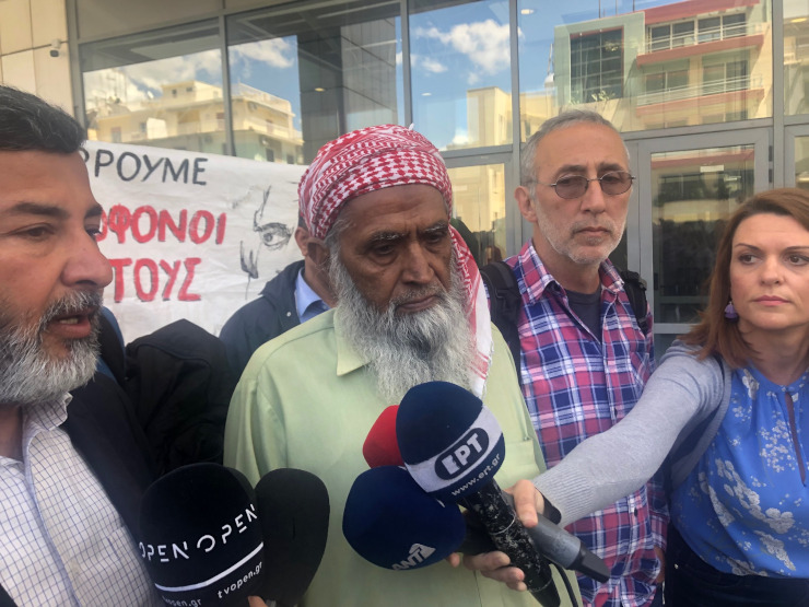 Ο πατέρας του Σαχζάτ Λουκμάν, μετά την ανακοίνωση της απόφασης του Εφετείου