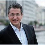 Επανεκλογή 5 περιφερειαρχών από την πρώτη Κυριακή – Άνετη νίκη για Απ. Τζιτζικώστα και Στ. Αρναουτάκη