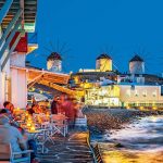 Ξενοδοχείο στην Μύκονο «πιάστηκε στα πράσα» για μη έκδοση αποδείξεων 17.000 ευρώ – Οι πρώτες καμπάνες για φοροδιαφυγή σε τουριστικά νησιά