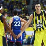 Απολογία Σλούκα για το χαμένο πρωτάθλημα