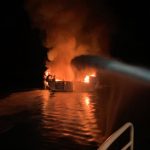 Τραγωδία στην Καλιφόρνια: Τουλάχιστον 25 νεκροί και 9 αγνοούμενοι από φωτιά σε πλοίο