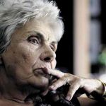 Κανένα τέλος δεν έρχεται με άδεια χέρια- Καλό ταξίδι στην Κική Δημουλά