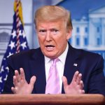 Ο Τραμπ ανακοίνωσε παύση μετανάστευσης στις ΗΠΑ για 60 μέρες