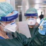 Κορονοϊός – Έρευνες: Τα δύο τρίτα των φορέων είχαν απώλεια όσφρησης