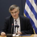 Σ. Τσιόδρας: 21 νέα κρούσματα, τα 11 στο 401 στρατιωτικό νοσοκομείο – Κλείνει η πλατεία Αγ. Ιωάννου στην Αγ. Παρασκευή